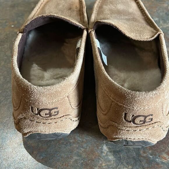 UGG Alder Men’s 11 Suede Driving Moccasin Shoe Slip On Slippers - Picture 4 of 8